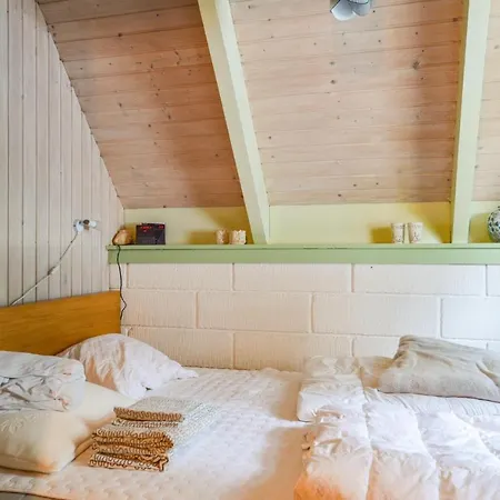 Beautiful In W/ 3 Bedrooms Hojslev